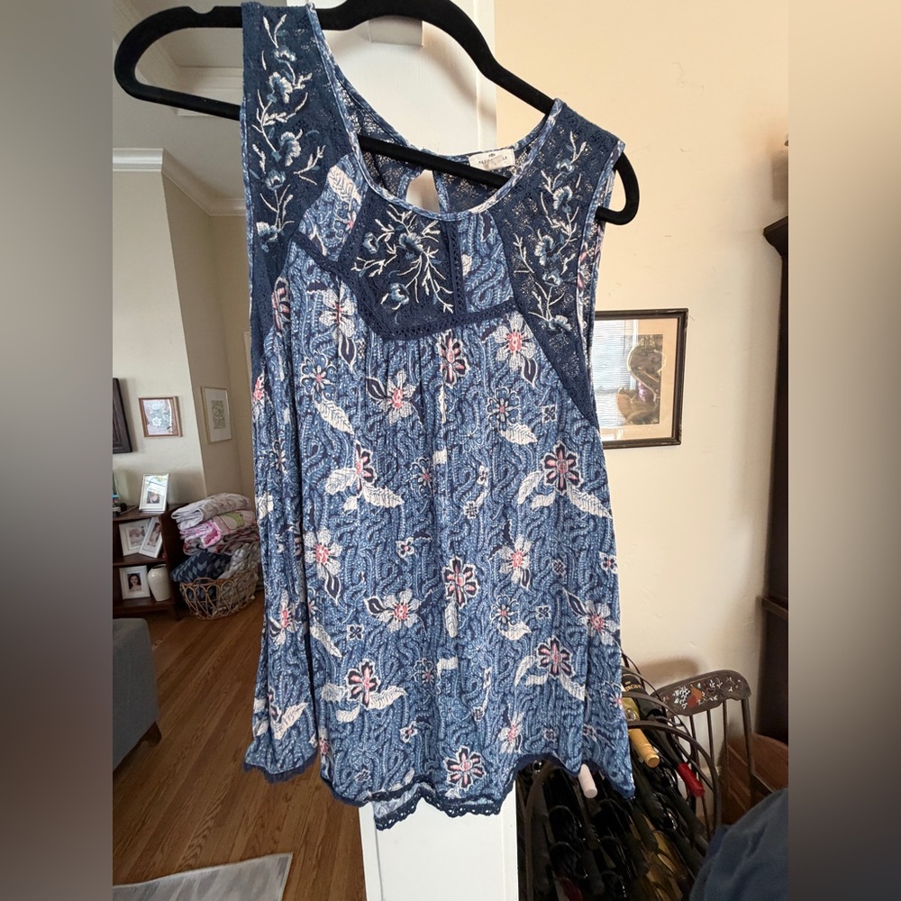 Navy Floral Embroidered Sleeveless Blouse